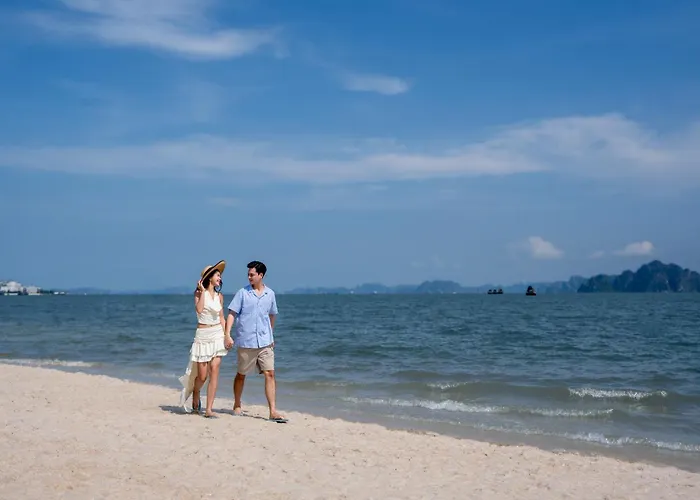 A La Carte Bay Managed By Taseco Hạ Long
