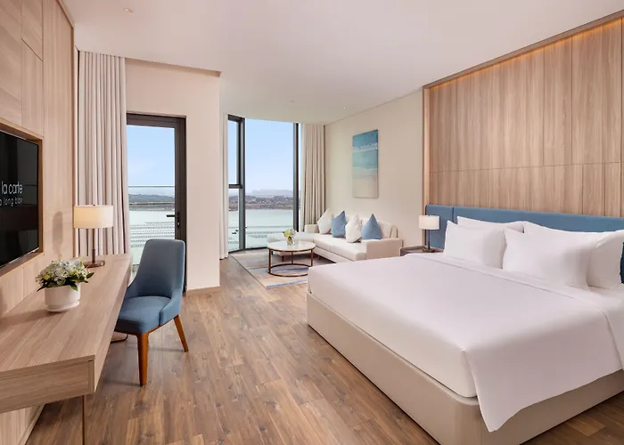 Hotel A La Carte Bay Managed By Taseco Hạ Long